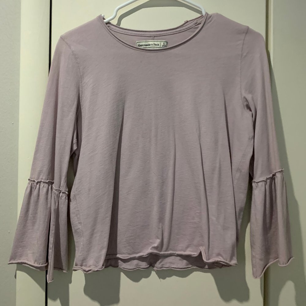 American Eagle three quarter sleeve top